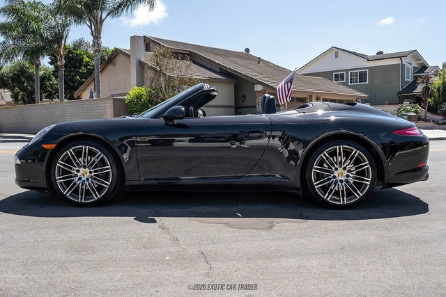 Used 2015 Porsche 911 Carrera RWD image 3