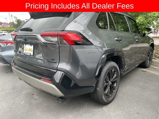 Used 2023 Toyota RAV4 SE AWD/4WD image 9