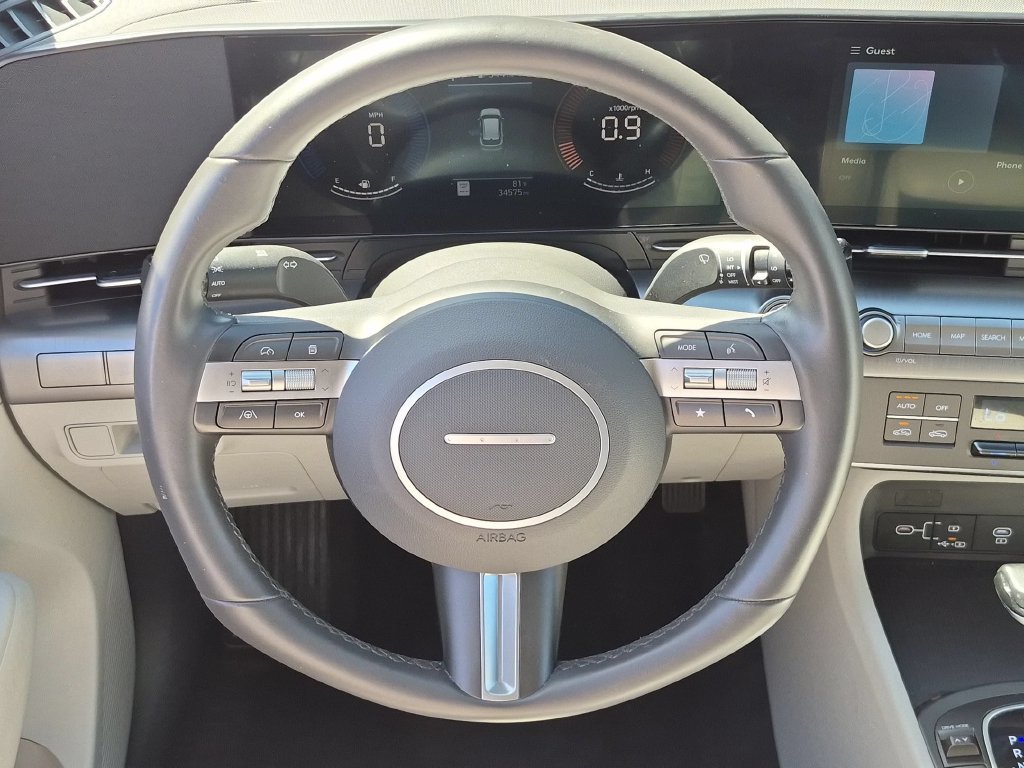 Used 2025 Hyundai Kona SEL FWD image 23