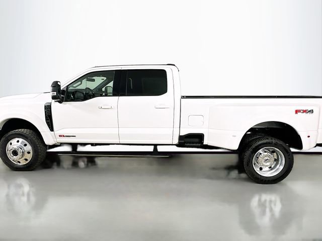 New 2026 Ford F450 Platinum w/ FX4 Off-Road Package image 4