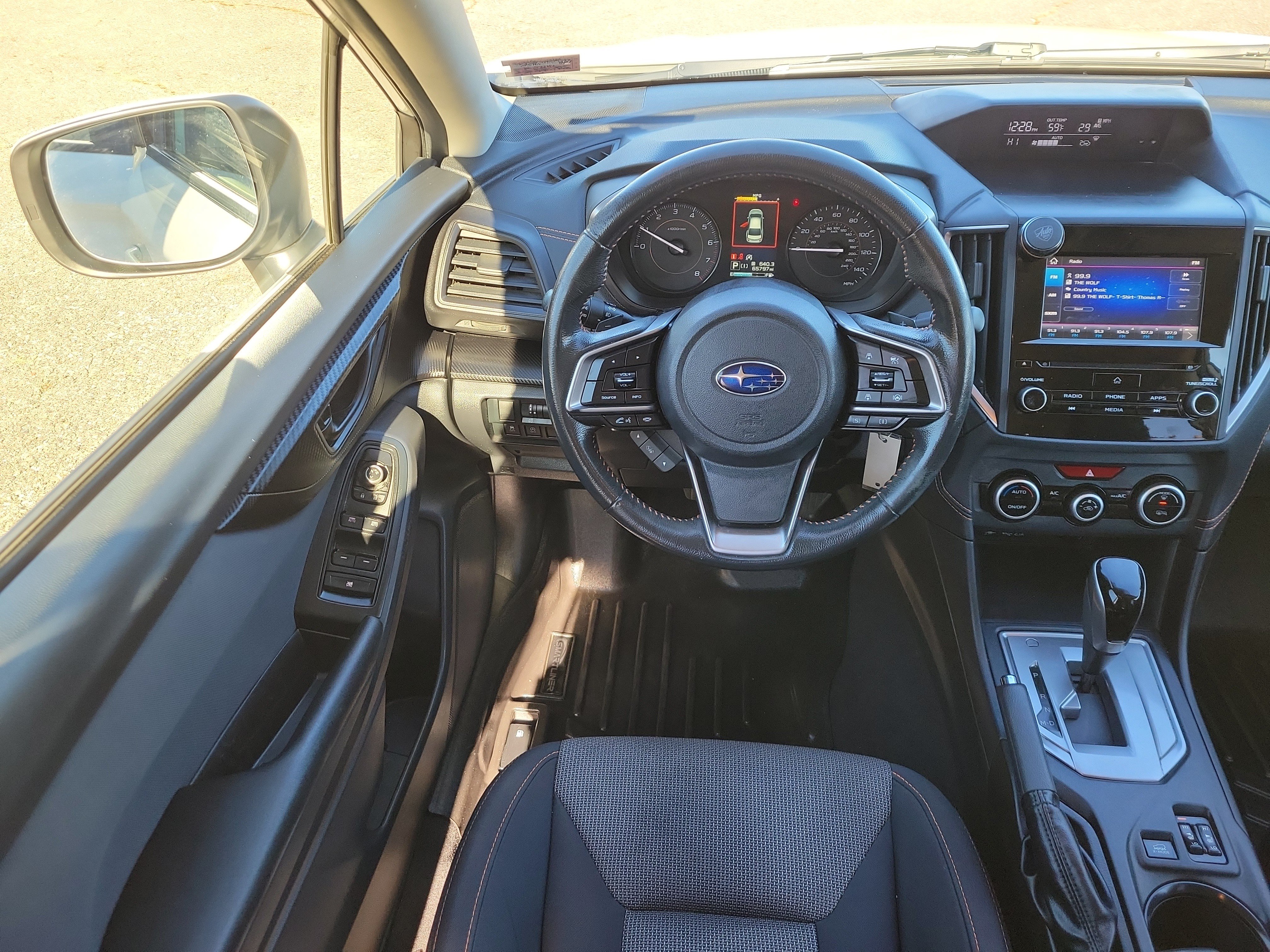 Used 2023 Subaru Crosstrek 2.0i Premium AWD/4WD image 19