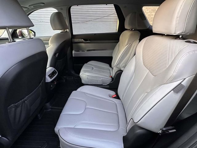 Used 2023 Hyundai Palisade SEL w/ Premium Package AWD/4WD image 22
