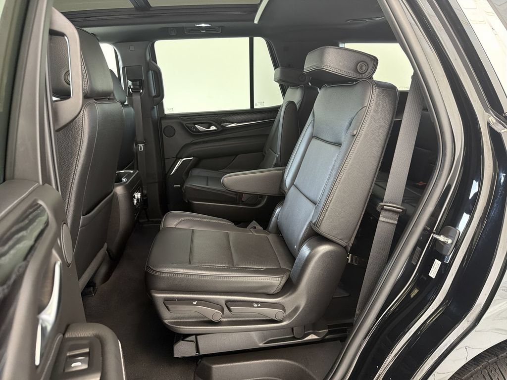Used 2022 GMC Yukon Denali RWD image 26