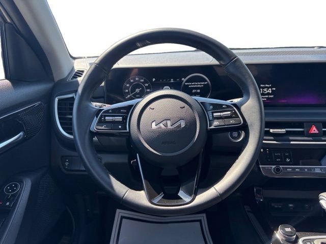 Certified 2024 Kia Seltos EX AWD/4WD image 15