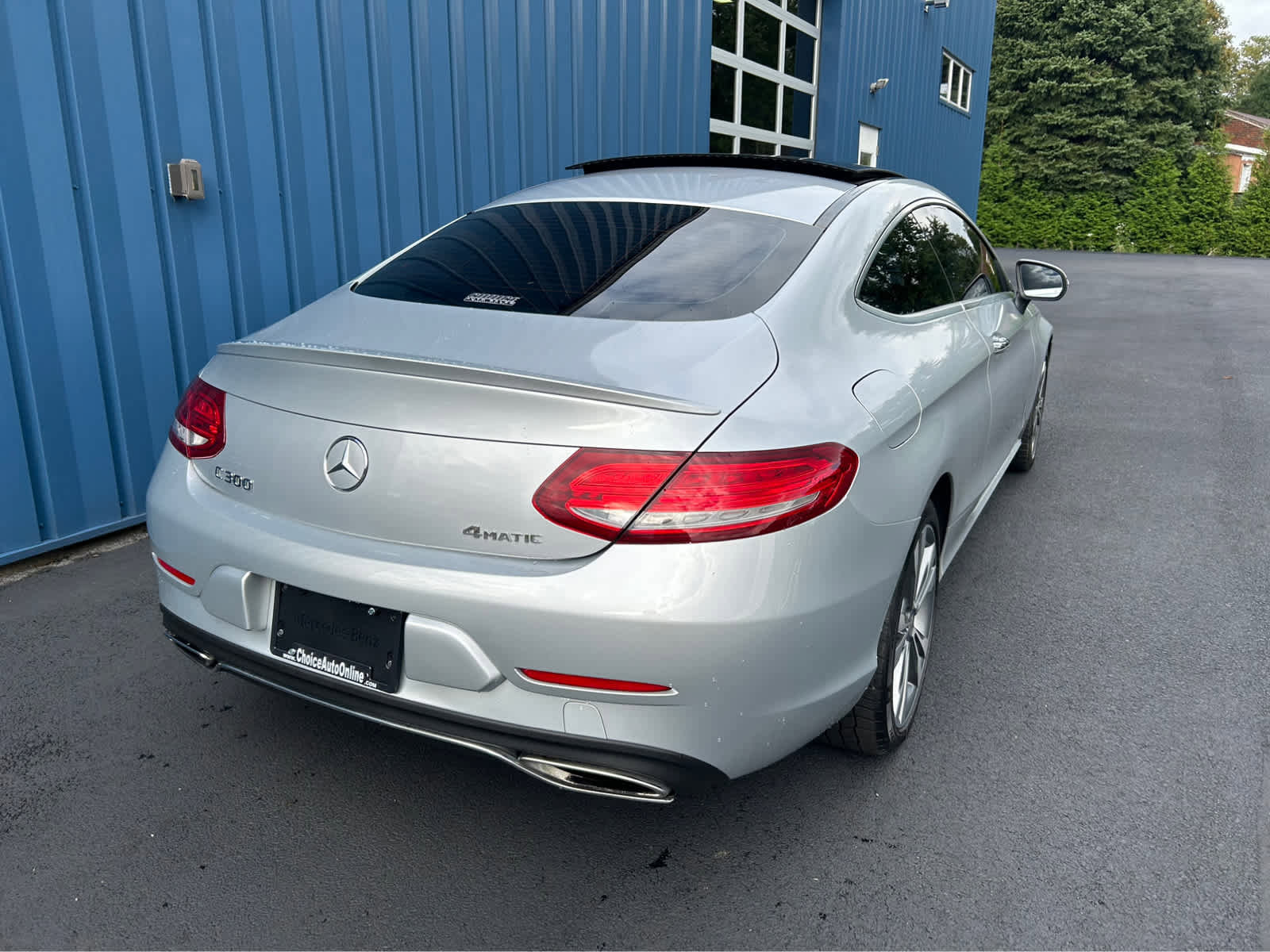 Used 2017 Mercedes-Benz C 300 4MATIC Coupe image 4