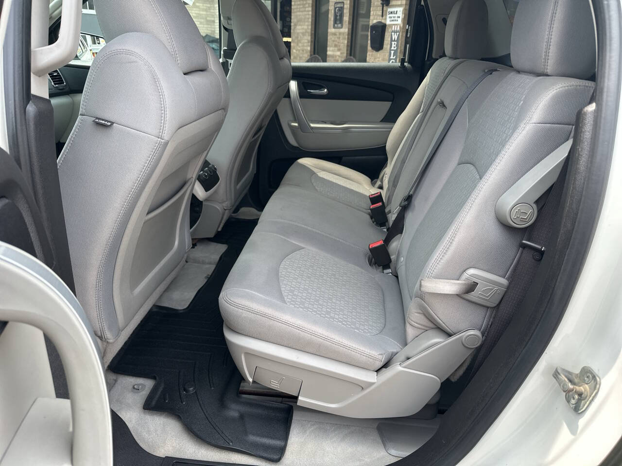 Used 2012 GMC Acadia SL w/ Preferred Package FWD image 12