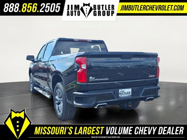 Used 2023 Chevrolet Silverado 1500 RST image 2