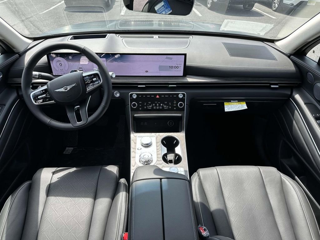 New 2025 Genesis GV80 2.5T Prestige image 10