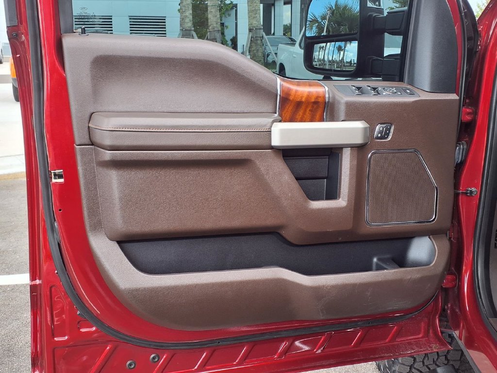 Used 2019 Ford F250 King Ranch w/ Chrome Package AWD/4WD image 27