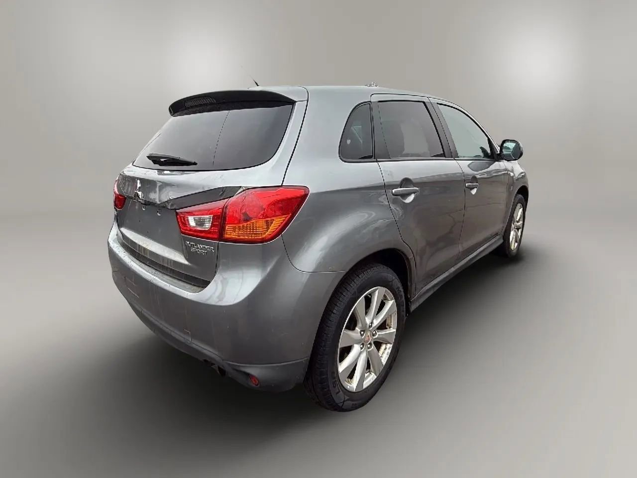 Used 2013 Mitsubishi Outlander Sport ES image 5