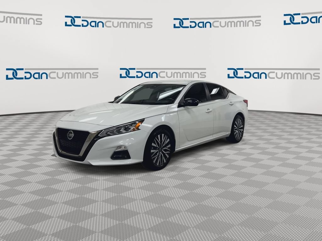 Used 2022 Nissan Altima 2.5 SR FWD image 4