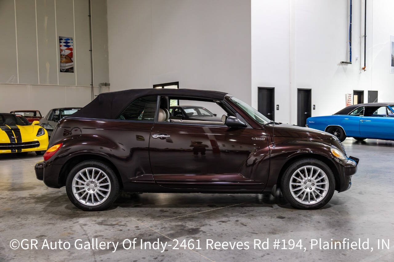 Used 2005 Chrysler PT Cruiser GT FWD image 24
