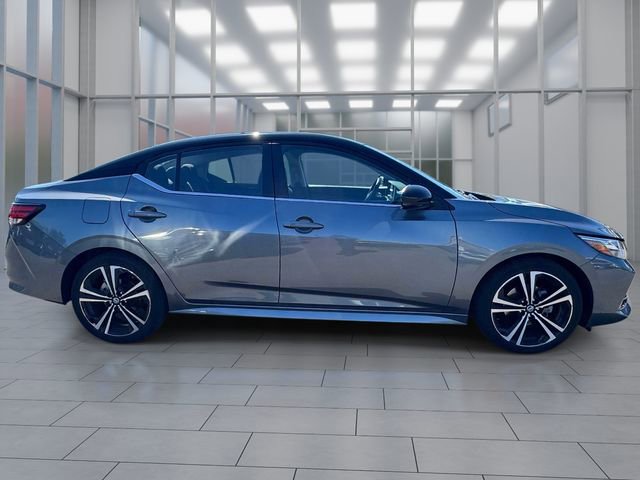 Used 2023 Nissan Sentra SR w/ Electronics Package FWD image 8