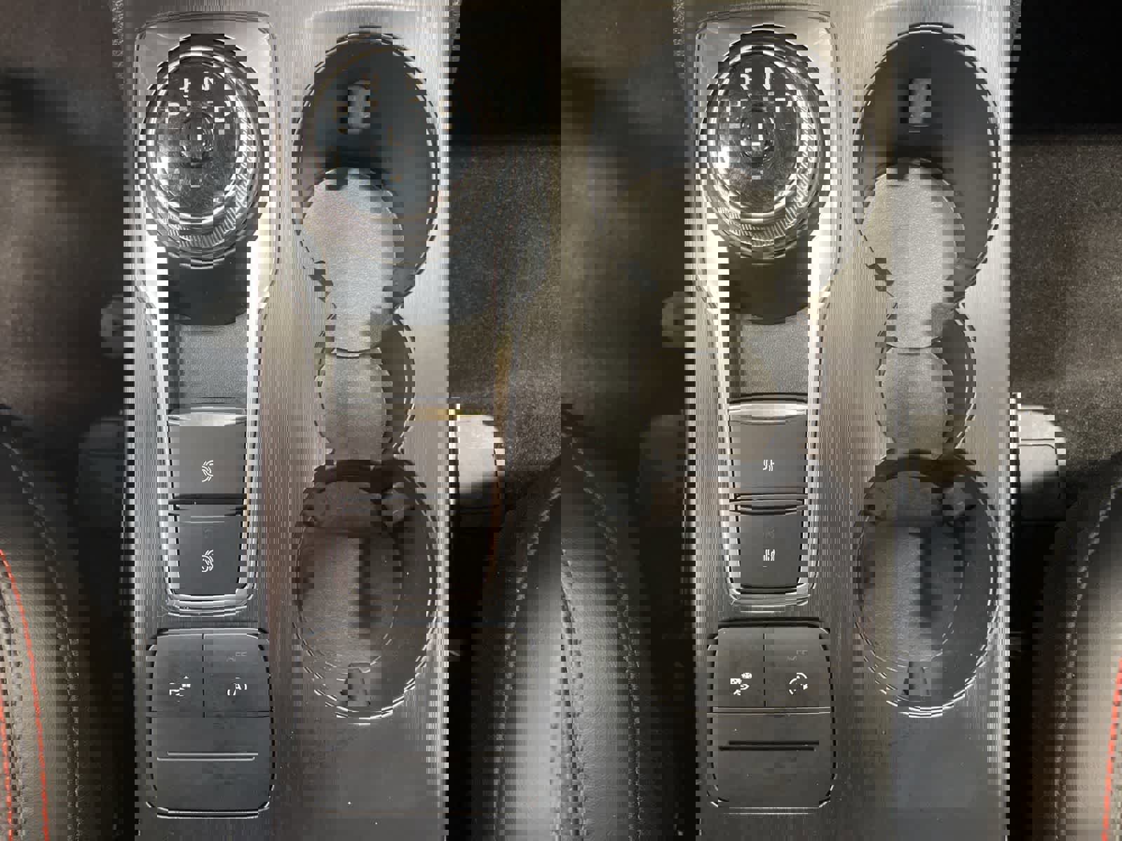 Used 2025 Ford Escape ST-Line image 15