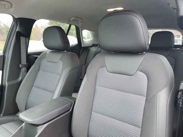 Used 2024 Chevrolet Trax LT w/ Driver Confidence Package image 11