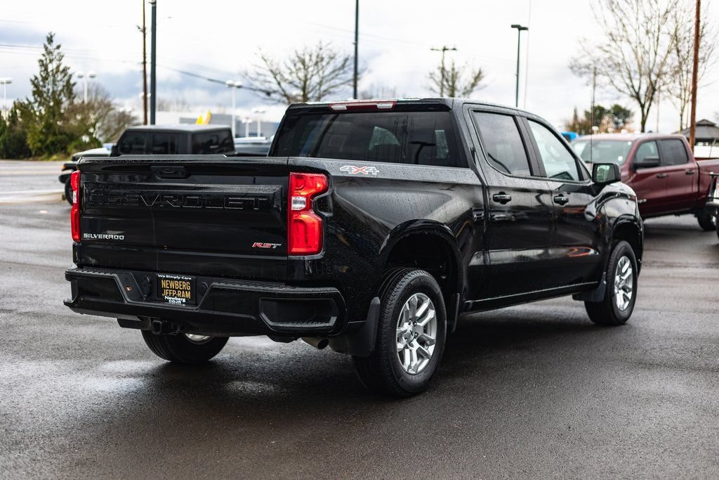 Used 2024 Chevrolet Silverado 1500 RST AWD/4WD image 10