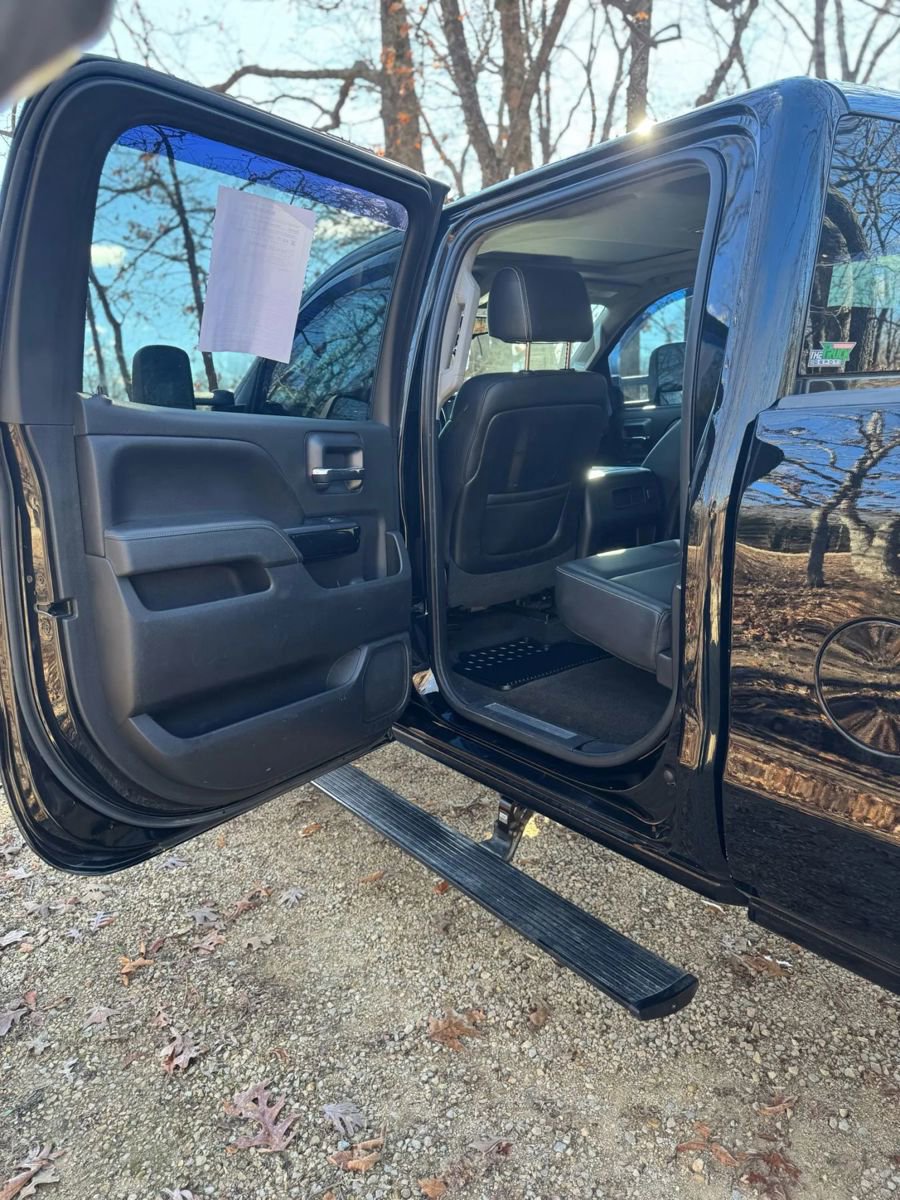 Used 2015 Chevrolet Silverado 2500 LTZ w/ Duramax Plus Package image 11