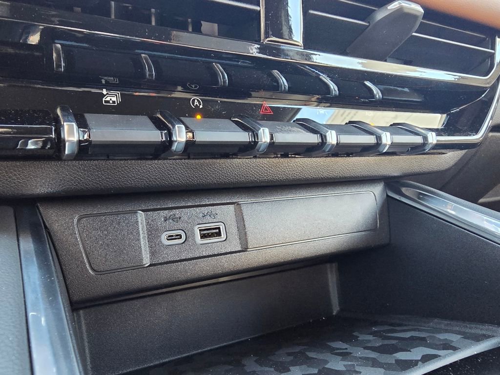 New 2026 GMC Canyon AT4 w/ Nightfall Edition AWD/4WD image 20