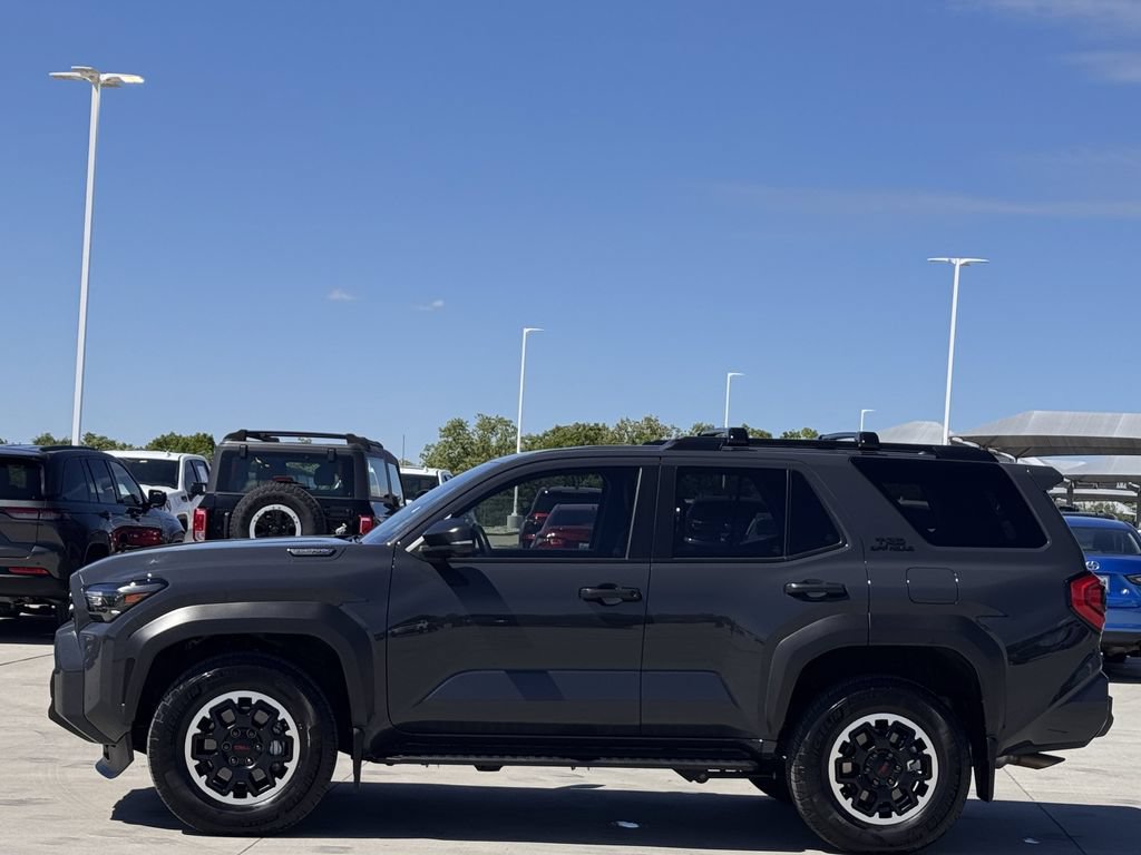 Used 2025 Toyota 4Runner TRD Off-Road Premium w/ Tow Technology Package AWD/4WD image 3