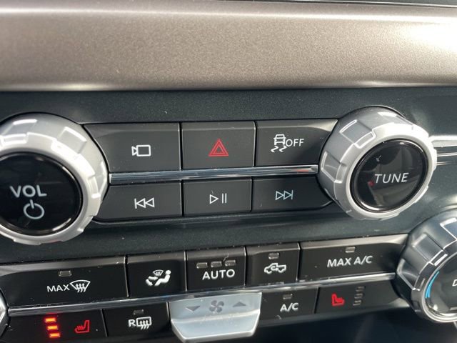 Used 2025 Ford F150 XLT w/ Equipment Group 302A MID image 29