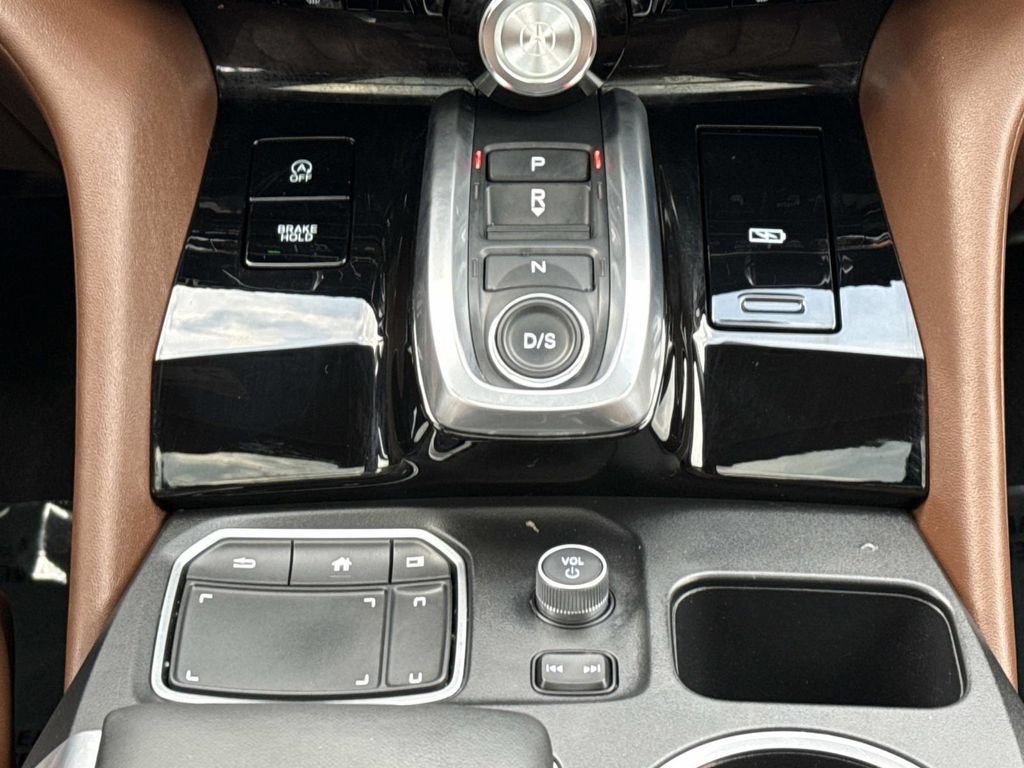 Used 2023 Acura MDX SH-AWD w/ Technology Package image 17