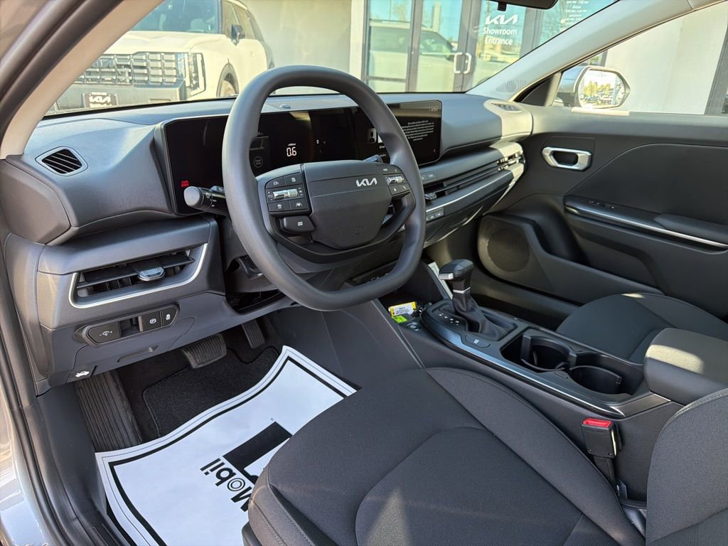 New 2026 Kia K4 FWD image 27