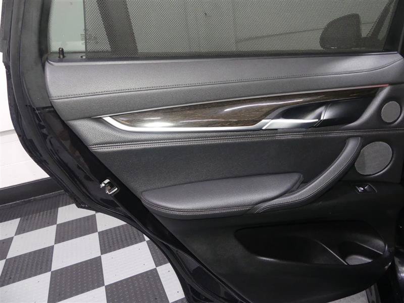 Used 2017 BMW X6 xDrive35i AWD/4WD image 25
