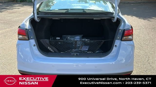 Used 2025 Nissan Versa SR w/ Trunk Package image 24