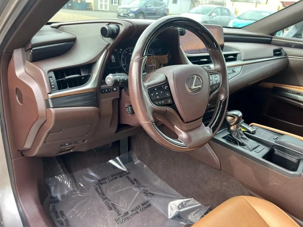 Used 2019 Lexus ES 350 w/ Premium Package FWD image 26