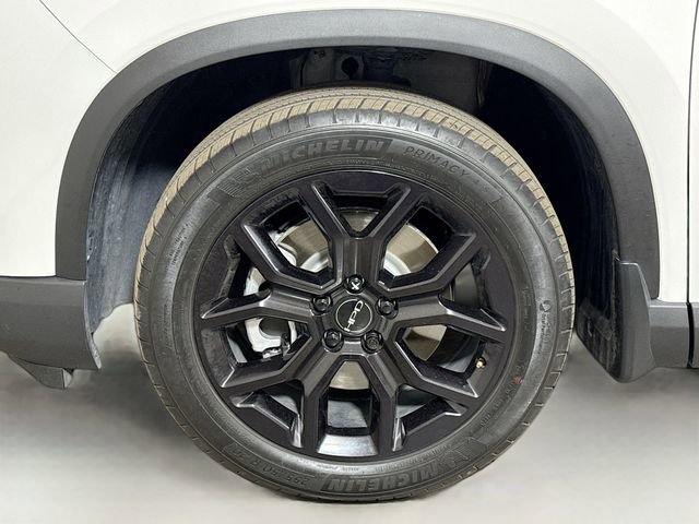 Used 2025 Honda Pilot Elite image 31