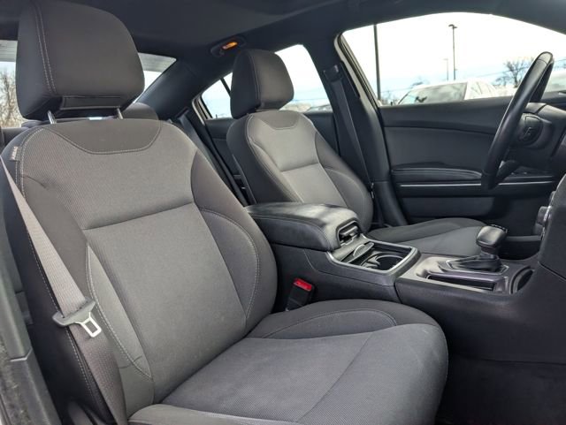 Used 2015 Dodge Charger SE w/ Power Sunroof Group image 21