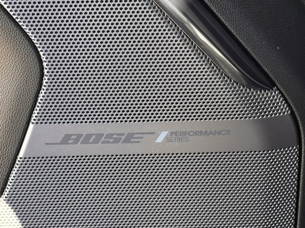 New 2026 GMC Yukon AT4 Ultimate w/ LPO, Floor Liner Package image 18