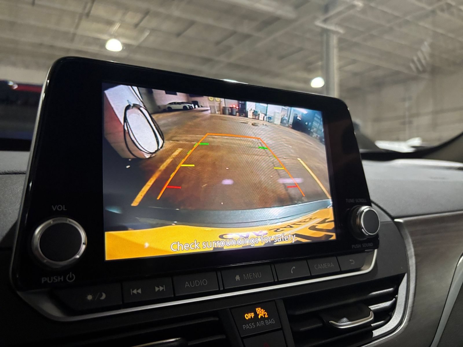 Used 2025 Nissan Altima 2.5 SV FWD image 19