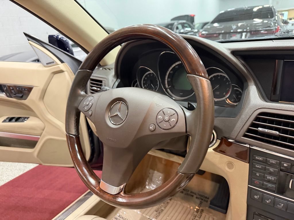 Used 2011 Mercedes-Benz E 350 Cabriolet image 37