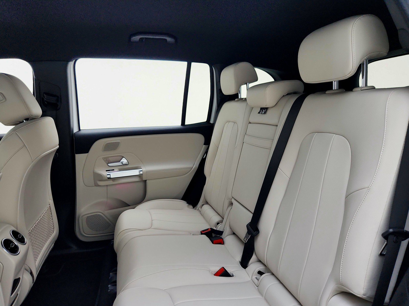 Certified 2023 Mercedes-Benz EQB 300 4MATIC image 23