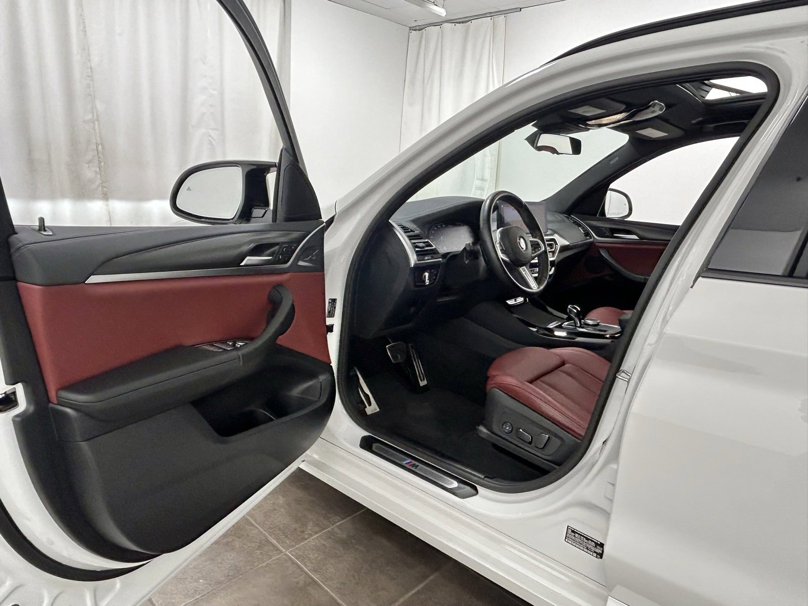 Used 2024 BMW X3 M40i image 24