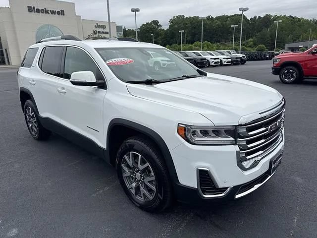 Used 2023 GMC Acadia SLE w/ Driver Convenience Package FWD image 1