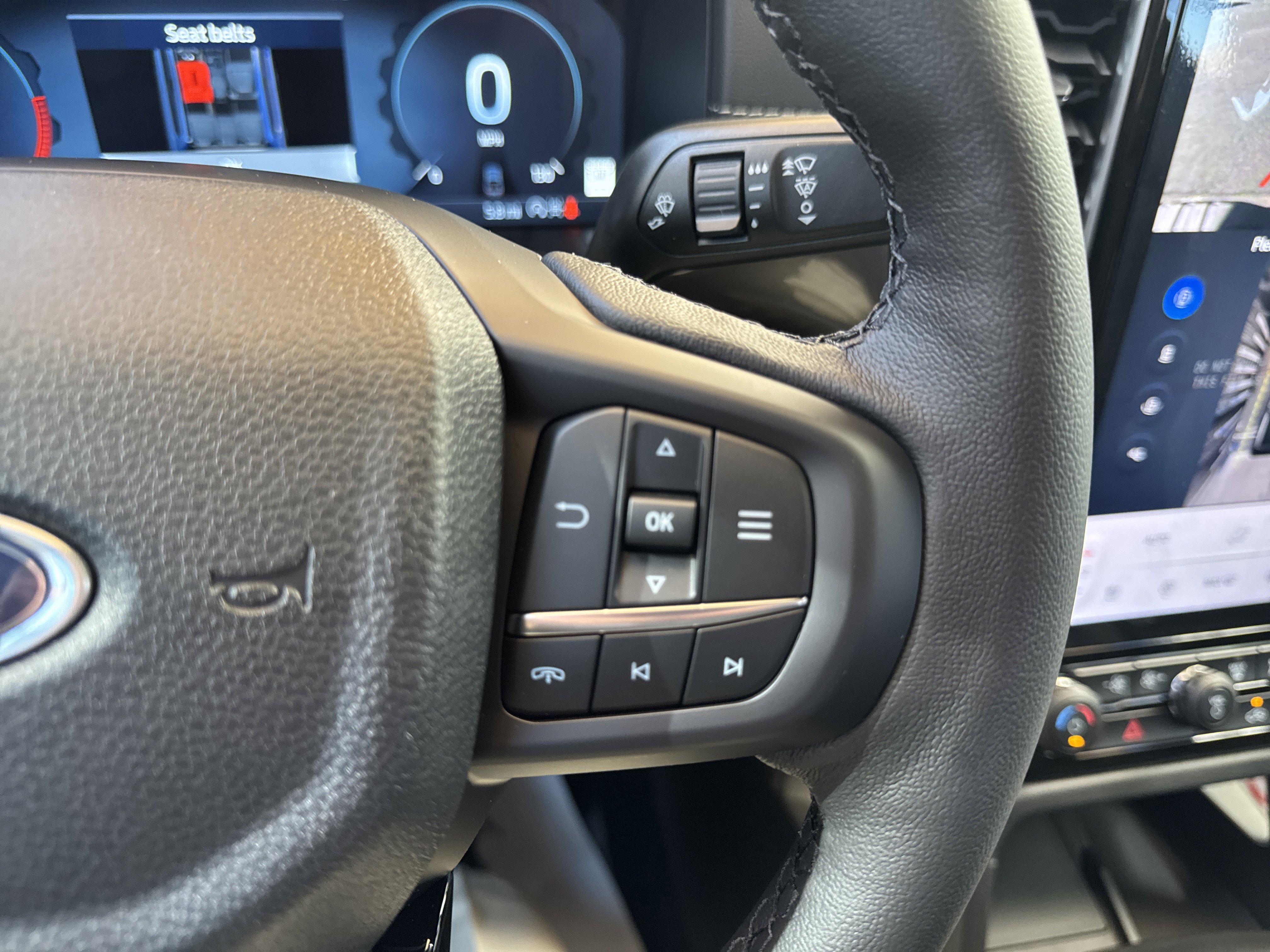 New 2025 Ford Ranger Lariat w/ FX4 Off-Road Package image 27