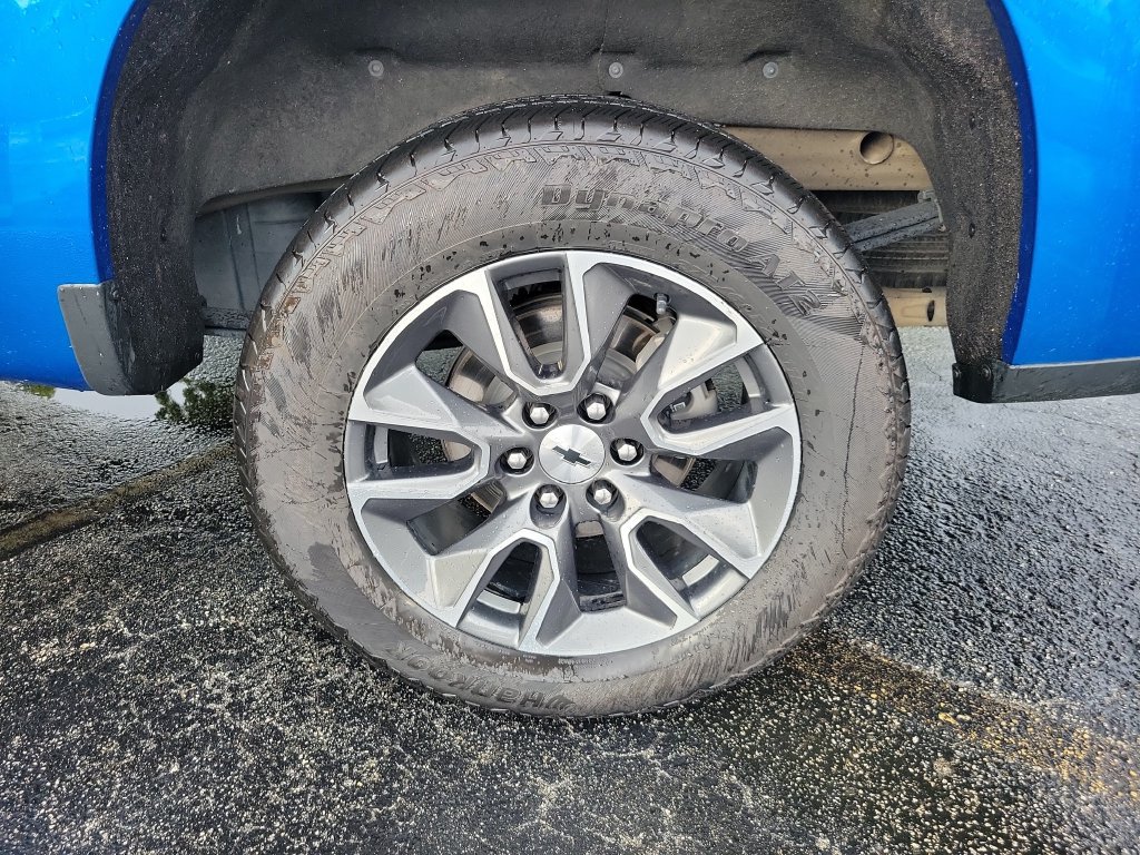 Used 2023 Chevrolet Silverado 1500 RST AWD/4WD image 11