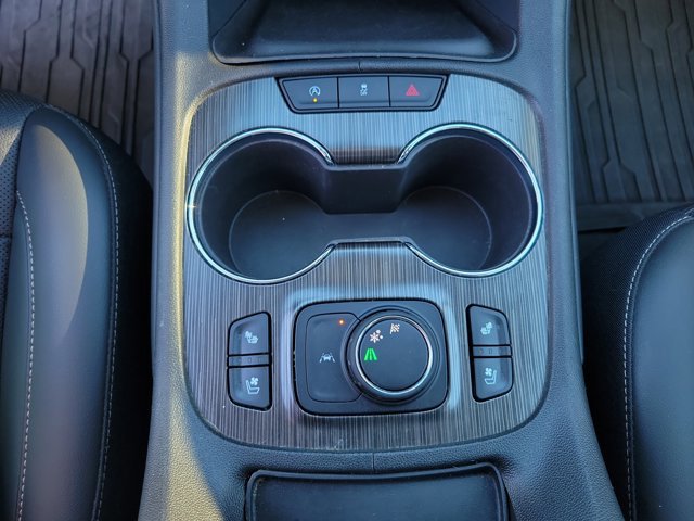 Used 2023 GMC Acadia SLT w/ Elevation Edition image 25