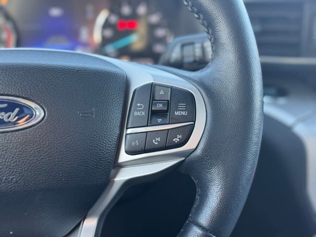 Used 2023 Ford Explorer XLT w/ Equipment Group 202A image 11