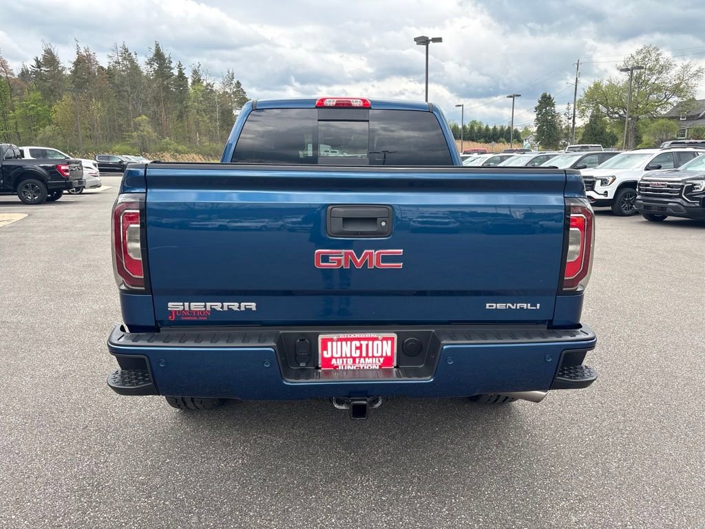 Used 2017 GMC Sierra 1500 Denali w/ Denali Ultimate Package AWD/4WD image 6