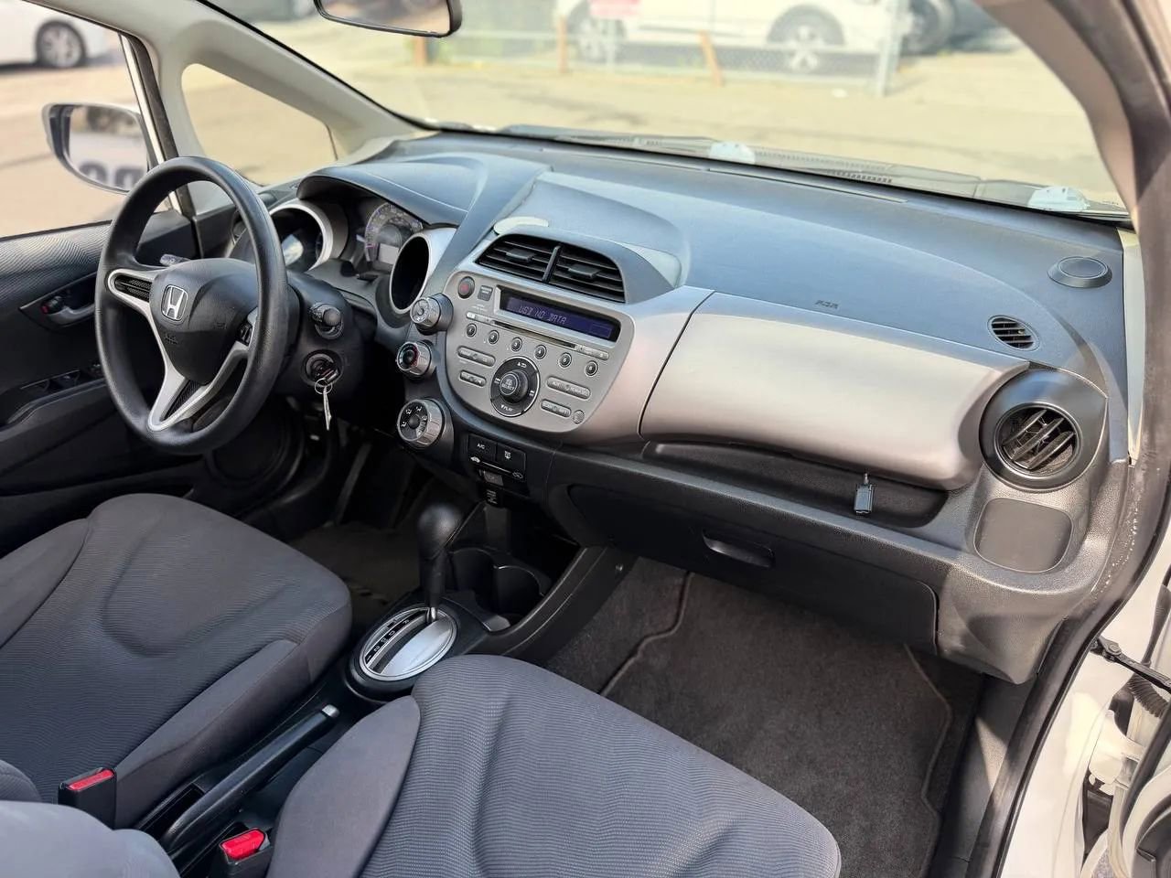 Used 2013 Honda Fit image 37