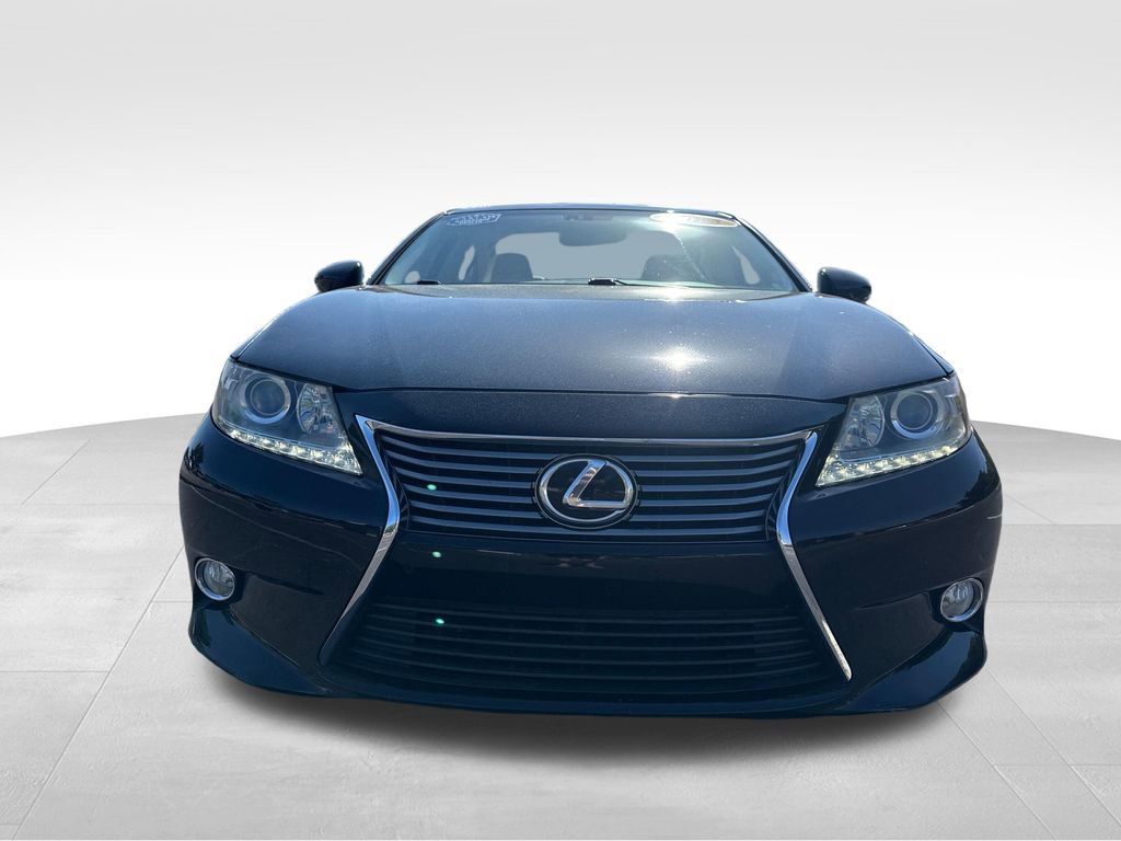 Used 2013 Lexus ES 350 w/ Luxury Pkg FWD image 9