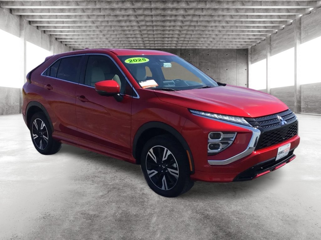 Used 2025 Mitsubishi Eclipse Cross SEL AWD/4WD image 3