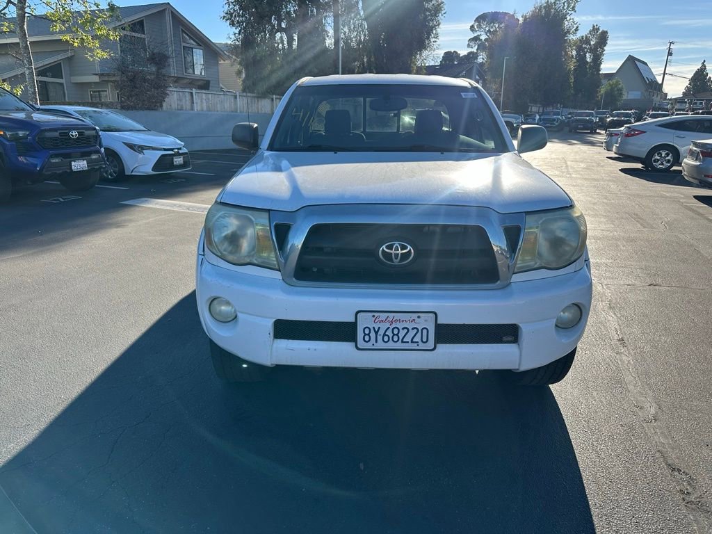 Used 2005 Toyota Tacoma PreRunner image 5