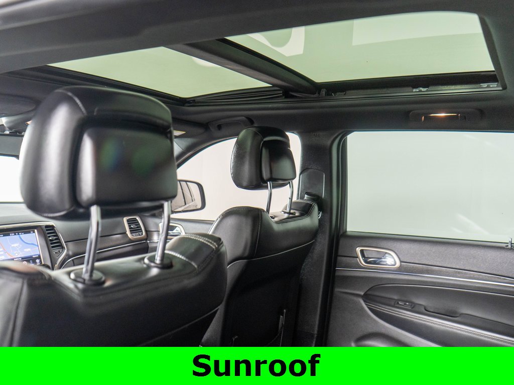 Used 2015 Jeep Grand Cherokee Limited w/ Luxury Group II image 12