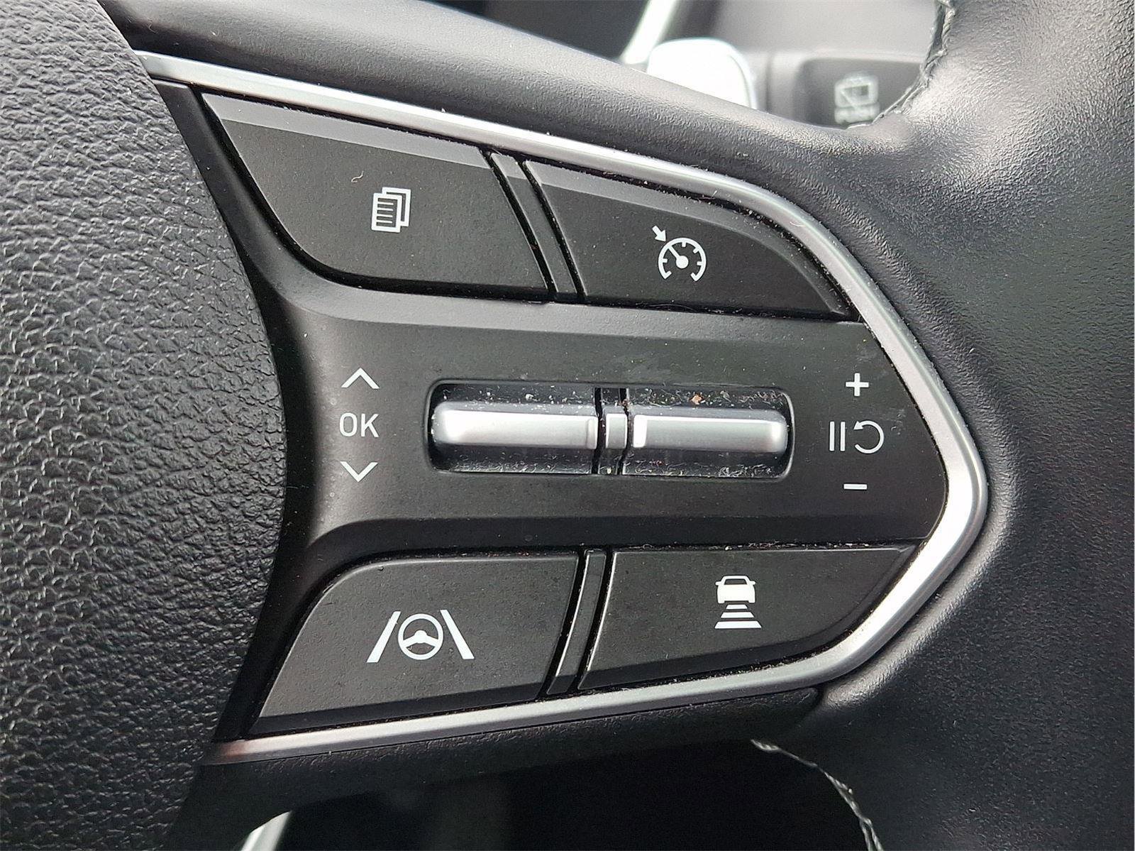 Used 2022 Hyundai Santa Fe Limited w/ Cargo Package image 22