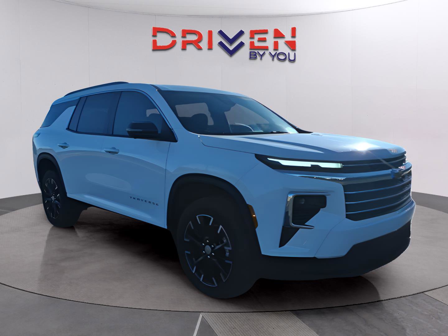 New 2026 Chevrolet Traverse LT w/ Sun and Wheel Package image 4