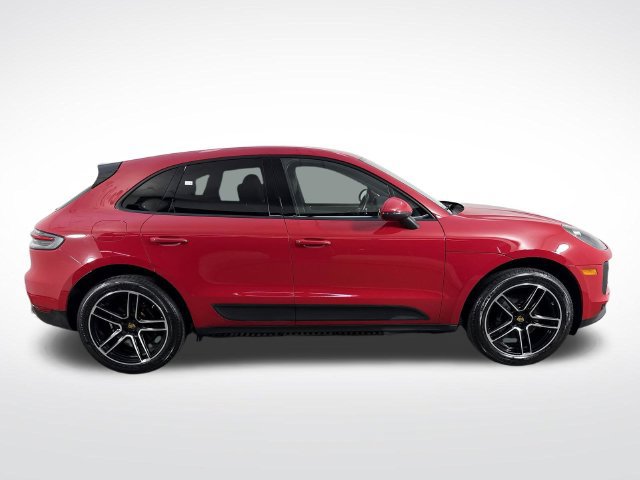 Used 2019 Porsche Macan AWD/4WD image 36